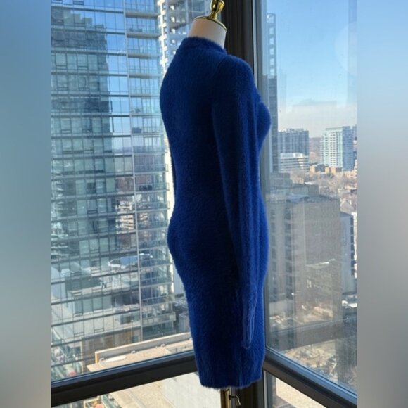 🆕 VERSACE JEANS COUTURE 🧿 NWOT Royal Blue Faux Fur Knit Dress, Buttons - Sz S - Picture 9 of 16